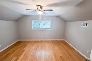 5116 E Bayou Dr, Dickinson, TX 77539 - Photo 12