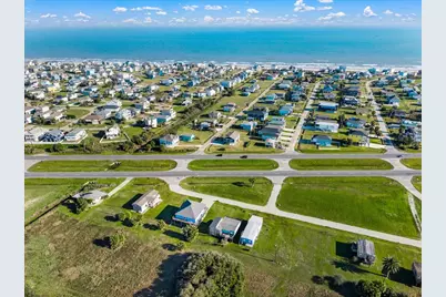 14115 Miramar, Galveston, TX 77554 - Photo 8