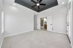 9824 Nedwald St, Houston, TX 77029 - Photo 34