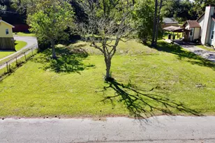 6519 Pinecrest, Hitchcock, TX 77563 - Photo 1