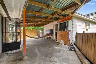 9030 Troulon Dr, Houston, TX 77036 - Photo 26