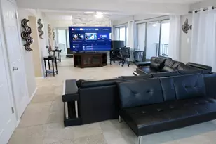 7310 Seawall Blvd, Galveston, TX 77551 - Photo 12