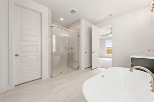 4534 Valeria Cottage Dr, Fulshear, TX 77441 - Photo 10