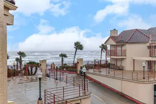 7312 Seawall Blvd, Galveston, TX 77551 - Photo 2