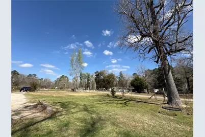 1821 E Beverly Drive, Shepherd, TX 77371 - Photo 18