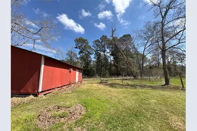 1821 E Beverly Drive, Shepherd, TX 77371 - Photo 14