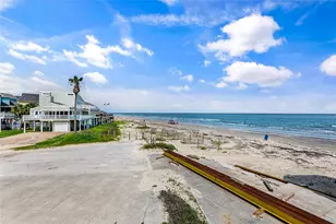 4239 Spoonbill Ln, Galveston, TX 77554 - Photo 6