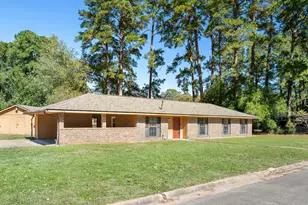 103 Almeda St, Cleveland, TX 77327 - Photo 2