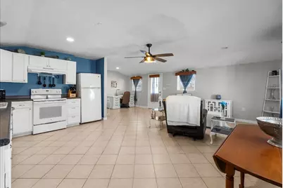 711 10th Street, Dickinson, TX 77539 - Photo 8