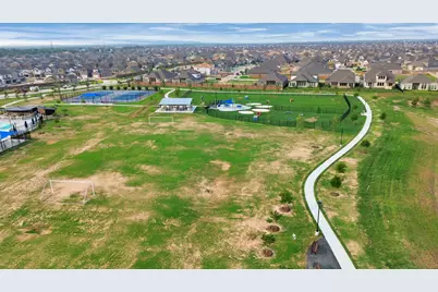 804 Lake Lacosta Drive, Katy, TX 77493 - Photo 32