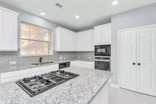 19 Long Springs Pl, The Woodlands, TX 77382 - Photo 20