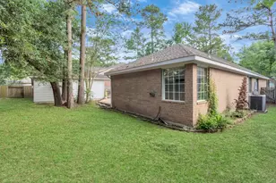 19 Long Springs Pl, The Woodlands, TX 77382 - Photo 46