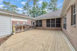 19 Long Springs Pl, The Woodlands, TX 77382 - Photo 44