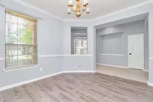 19 Long Springs Pl, The Woodlands, TX 77382 - Photo 6