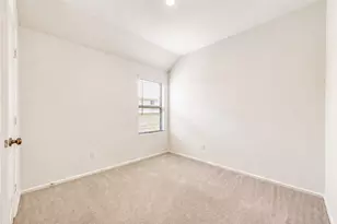 19450 Rosali Meadow Dr, New Caney, TX 77357 - Photo 14