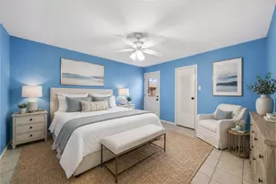 10423 Schaper Rd, Galveston, TX 77554 - Photo 8