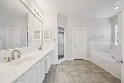 2422 Dorrington #A, Houston, TX 77030 - Photo 12