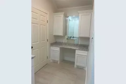 7819 Skyline Drive, Houston, TX 77063 - Photo 16