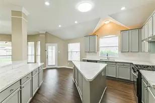 10542 Oleander Point Dr, Houston, TX 77095 - Photo 8