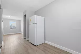 7823 Glass St, Houston, TX 77016 - Photo 6