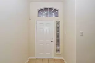25206 Bright Hollow Ln, Katy, TX 77494 - Photo 2