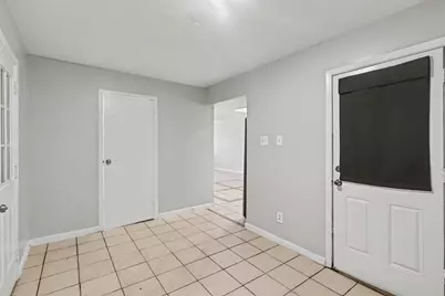 5510 Sugar Creek Drive, La Porte, TX 77571 - Photo 12