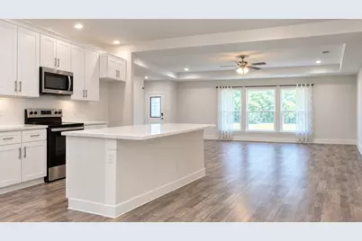 154 Brahman, Onalaska, TX 77360 - Photo 2