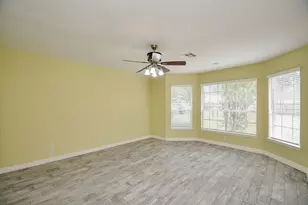 318 N Cypress Estates Cir, Spring, TX 77388 - Photo 10