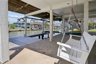 21834 Matagorda Dr, Galveston, TX 77554 - Photo 24