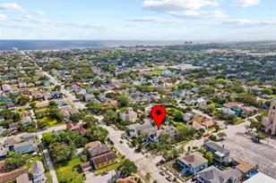 1103 33rd St, Galveston, TX 77550 - Photo 48