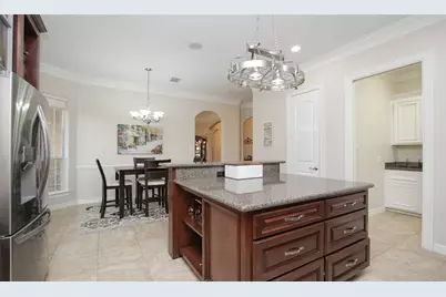 1525 Briar Bend, Friendswood, TX 77546 - Photo 10