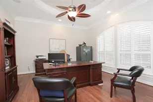 1525 Briar Bend, Friendswood, TX 77546 - Photo 4