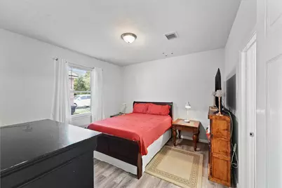 8903 Freeland Street, Houston, TX 77075 - Photo 12