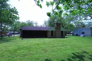 115 Irwin Rd, West Columbia, TX 77486 - Photo 16