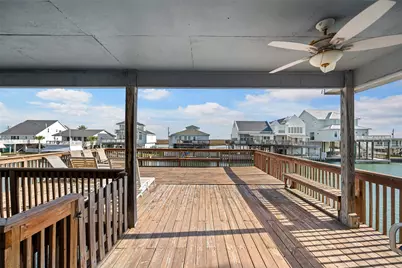 4610 Jamaica Cove Road, Jamaica Beach, TX 77554 - Photo 16