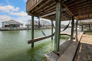 4610 Jamaica Cove Rd, Jamaica Beach, TX 77554 - Photo 12