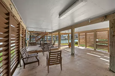 4610 Jamaica Cove Road, Jamaica Beach, TX 77554 - Photo 14