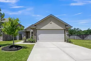 1710 Campos Ct, Conroe, TX 77301 - Photo 2