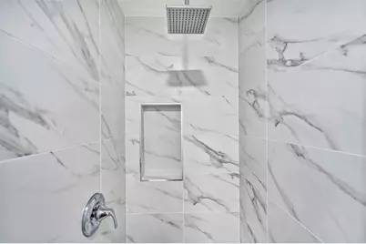 22250 Queenbury Hills Drive, Houston, TX 77073 - Photo 24