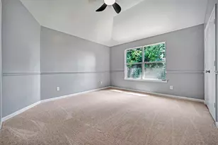 22250 Queenbury Hills Dr, Houston, TX 77073 - Photo 36