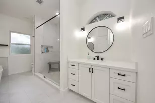 3002 Kathleen Dr, Mont Belvieu, TX 77523 - Photo 14