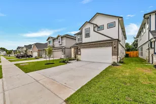 15443 Foresail Ln, Houston, TX 77053 - Photo 4