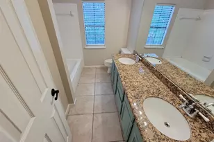 17207 Meadow Heights Dr, Houston, TX 77095 - Photo 20