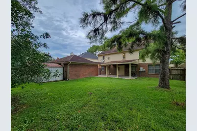17207 Meadow Heights Drive, Houston, TX 77095 - Photo 28