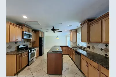 17207 Meadow Heights Drive, Houston, TX 77095 - Photo 6