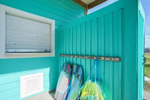 960B Palmetto Dr, Crystal Beach, TX 77650 - Photo 26