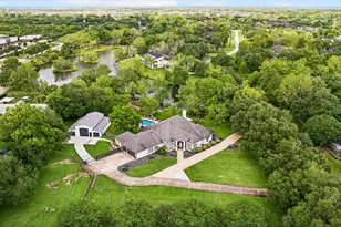 4419 Diamond Springs Dr, Missouri City, TX 77459 - Photo 1