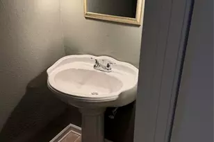 8321 Nairn St, Houston, TX 77074 - Photo 12