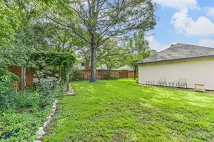 1306 N Gabriel River Cir, Sugar Land, TX 77478 - Photo 44