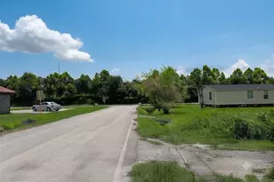 7115 Dallas St, Baytown, TX 77521 - Photo 6